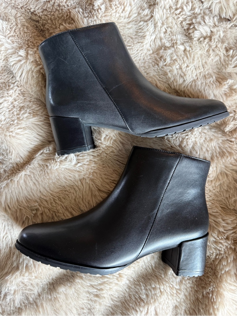 NWOT Naturalizer Black Women's Leather Ankle Boot